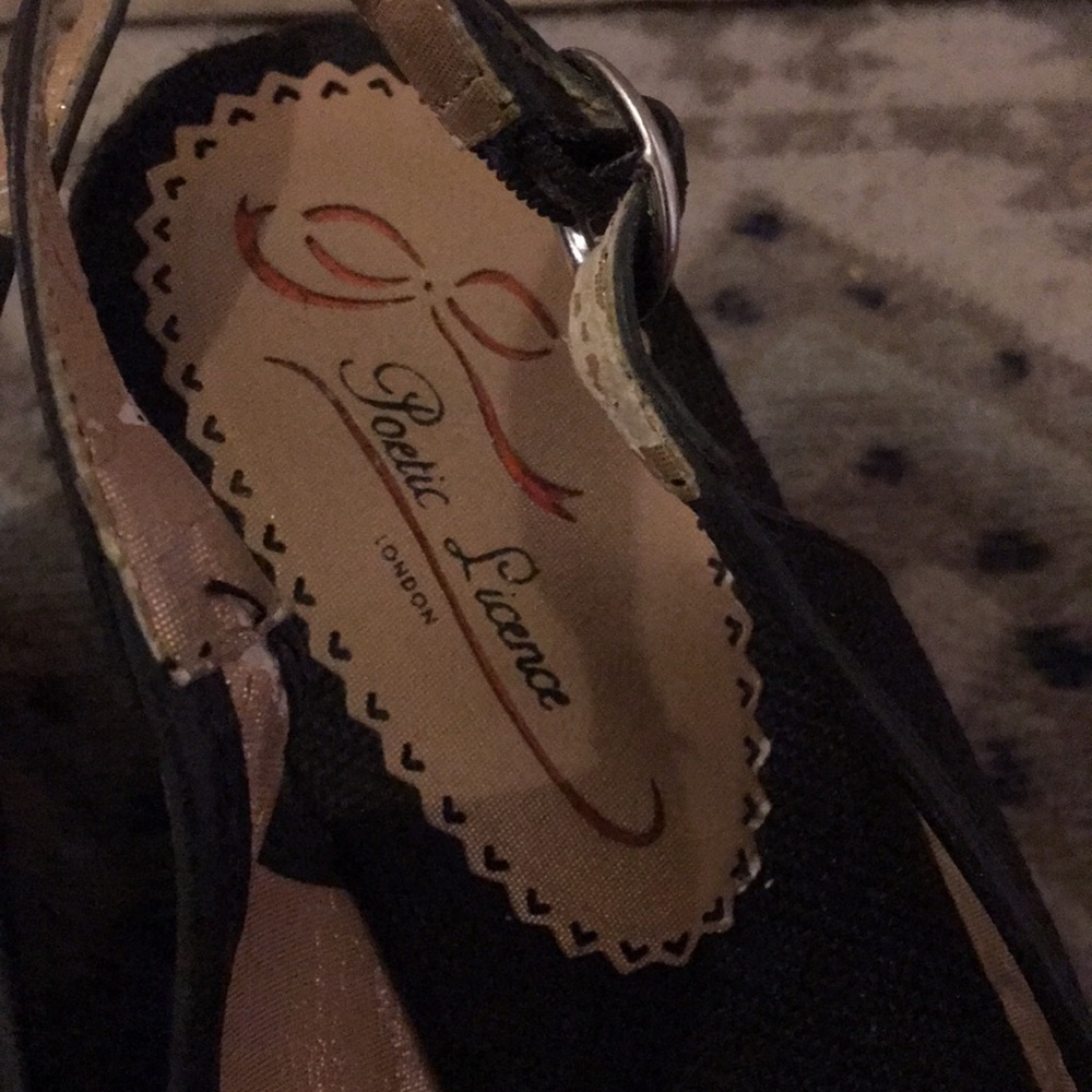 Poetic License London Black Woven Tiki Wedge - Picture 5 of 7